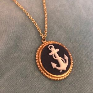 Retro Style Gold Anchor Cameo Necklace Nautical